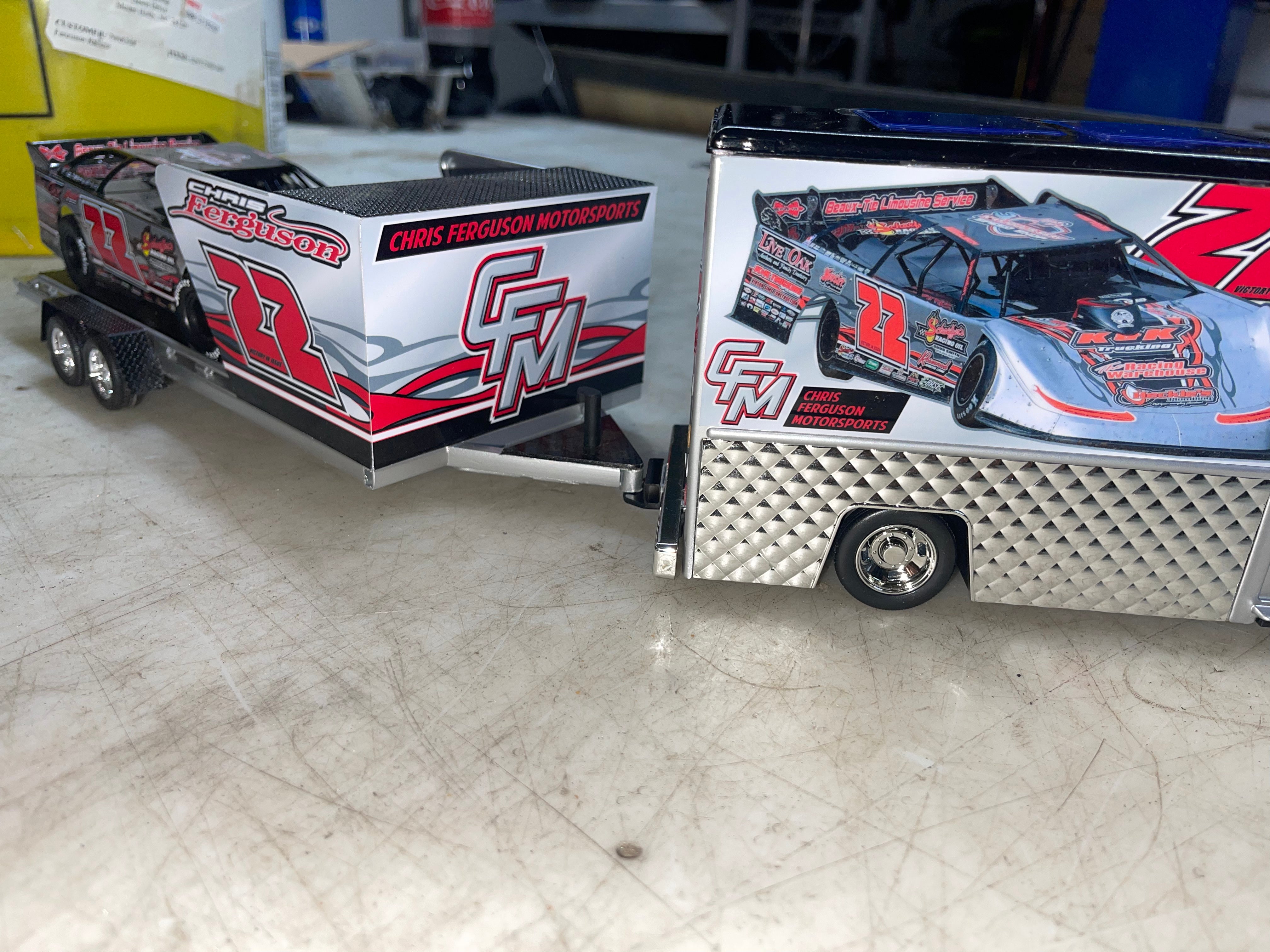 Combo Eldora Million/World 100 Chris Ferguson 1:24 Car and Collectible